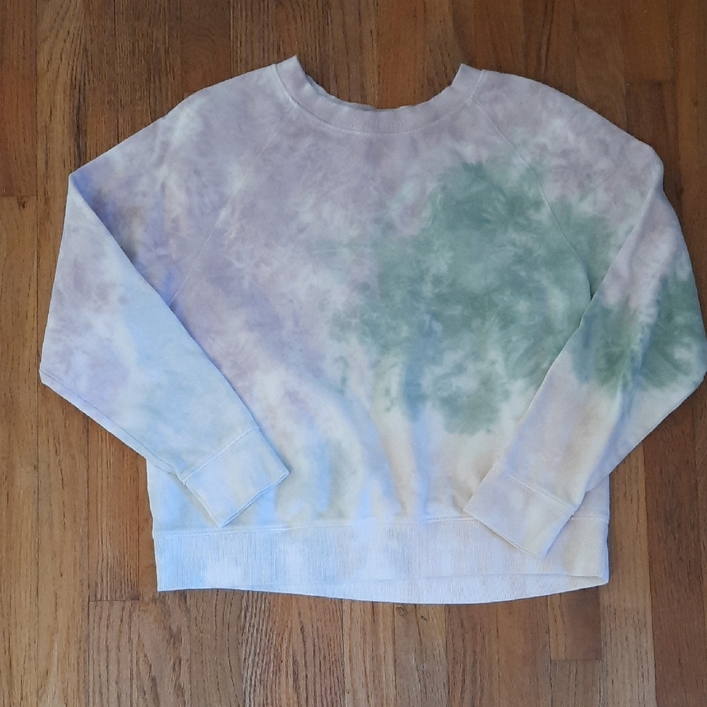 Old Navy tie-dye sweatshirt small